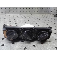 Блок управления печки/климат-контроля Volkswagen Passat 4 1995 3A0819045C
