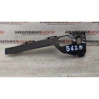 Кронштейн переднего бампера левый FORD Focus 2 1335699