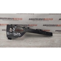 Кронштейн фары правый FORD Focus 2 1335698