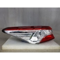 Фонарь задний левый наружный Toyota Camry VIII (XV70) (2017) 2017 8156133660