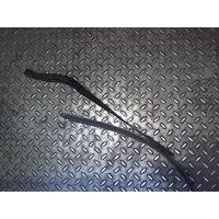 Щеткодержатель перед. левая Mercedes ML W164 2005-2011 2006 A1648200344