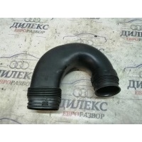 патрубок воздушного фильтра VW Tiguan 2007-2011 5N0129618C