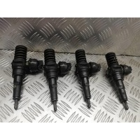 Форсунка Volkswagen Passat B5+ рестайлинг 2000-2005 2002 038130073AJ 0414720037