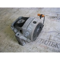 опора двигателя Audi A4 (B8) 2007-2015 2011 8r0199381C