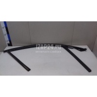 Уплотнитель стекла двери BMW 1-серия E87/E81 (2004 - 2011) 51337066614