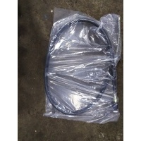 трос ручника Isuzu Bighorn ubs69 3х дверый 8970181555