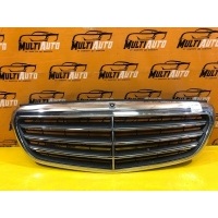 Решетка радиатора Mercedes E-Classe W213 2016-2020 a2138808602