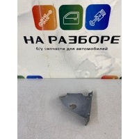 кронштейн крыла Volkswagen Touareg GP, 7LA, 7L6, 7L7 2003 7L6821152B