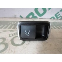 Кнопка открывания багажника Mercedes CLA C117 2014 A2129059200