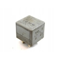R / 20 volkswagen audi skoda bosch реле 12v 0332002199