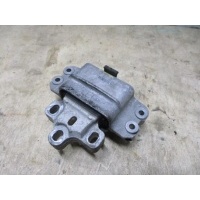 Подушка крепления КПП Audi A3 8P_Restyling 2005 1K0199555Q