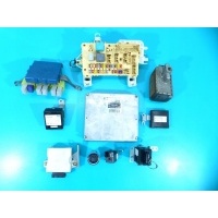 Блок управления corolla verso ii 89661 - 0f090 2.2 d - cat