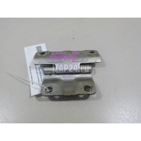 Петля двери багажника Mitsubishi L200 (K6,K7) (1996 - 2006) MR143216