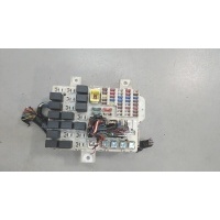 Блок предохранителей Mitsubishi Colt 2008-2012 2010 8637A390