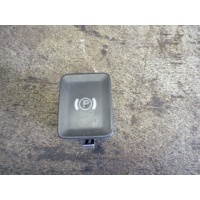 Кнопка ручного тормоза Volkswagen Passat 2005 3c0927225a