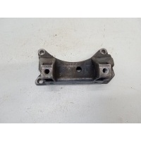 Кронштейн АКПП Mercedes-Benz C-Class W203 2000-2006 A1402421340