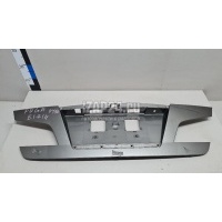 Накладка крышки багажника Nissan M (Y50) (2004 - 2010) 84810EG16B