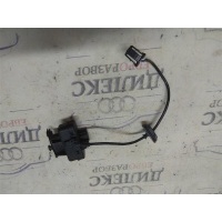 активатор замка крышки бензобака VW Tiguan 2007-2011 5n0810773b