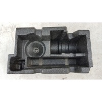 Audi q7 4m0 пенополистирол багажника 4m0012120d