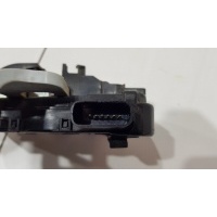 Замок двери передний правый Kia Sportage III 2010-2016 813203U010