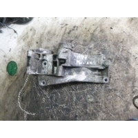 Кронштейн генератора Volkswagen Polo 1998 032145169m