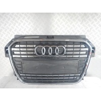 Audi a1 решетка радиатора 8x0853651