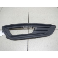 Решетка в бампер правая Ford Focus III (2011 - ) 1864634