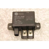 Реле АКБ Volkswagen Touareg 2003-2010 2D0951253B