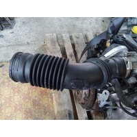 Патрубок интеркулера Renault Scenic 2 поколение [рестайлинг] (2006-2009) 2008 8200186822