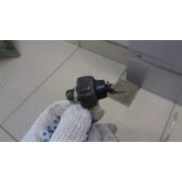 Датчик давления масла ДВС Mitsubishi Lancer Cedia CS 2000-2003 2001 MD138993