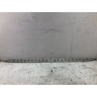 Накладка левой подножки Mercedes X166 GL 2012-2016 A1666900575