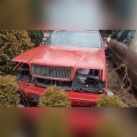 Крышка багажника задняя с спойлером volvo 850