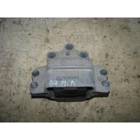 опора двигателя VW Tiguan 2007-2011 2009 3C0199555AE