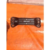 Опора двигателя MERCEDES W211 E-Klasse 2002-2009 A2122400318