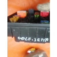 Блок предохранителей VW 1K0937125C 1K0937125C