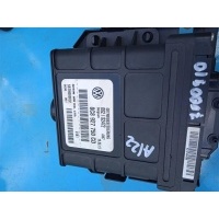 Блок управления АКПП VW Touareg NF 2011-2018 2013 0C8927750CA