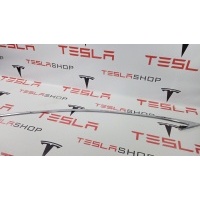 молдинг (накладка кузовная) Tesla Model X 2016 1032124-50-F