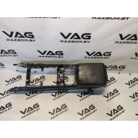 Консоль салона (кулисная часть) Volkswagen Touareg 1 2007 7L6863762