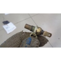 Датчик температуры охлаждающей жидкости Mitsubishi Lancer Cedia CS 2000-2003 2001 MD091056