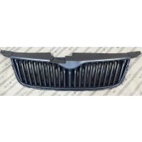 Or . решетка радиатора середина передняя skoda йети 5l 09 - 13
