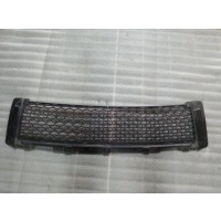 Решетка в бампер центральная Land Rover Freelander 2 L359, L359 2008 6H5217K946AA,LR003295