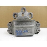 Лапа подушка кпп audi a3 tt 8j0199555f