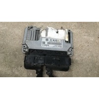блок управления двигателем Volkswagen Golf 5 2009 03C906022K