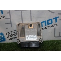 Блок управления двигателем Volkswagen Tiguan 5N1 5N2 06J906026AB