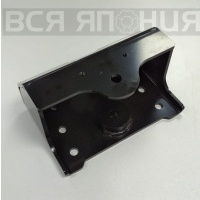 Кронштейн задней рессоры, передний TOYOTA DYNA, TOYOACE N04C TOYOTA DYNA, TOYOACE XZU414 48414-37130