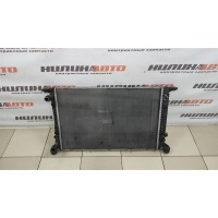 Радиатор охлаждения AUDI A4 B8 8K0121251AJ