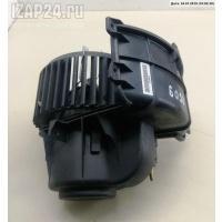 Двигатель отопителя (моторчик печки) Volkswagen Transporter 5 2006 7H1819021B