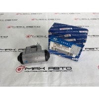 рабочий тормозной цилиндр Hyundai Santa Fe 583303A000