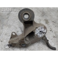 Крепление втулки стабилизатора переднего Перед. R Audi A6 C6 (2004-2011) 2007 4F0199352M