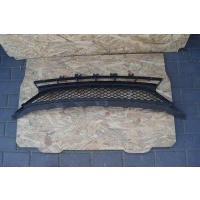 Решётка центральная бампера e - klasa w212 a2128850424